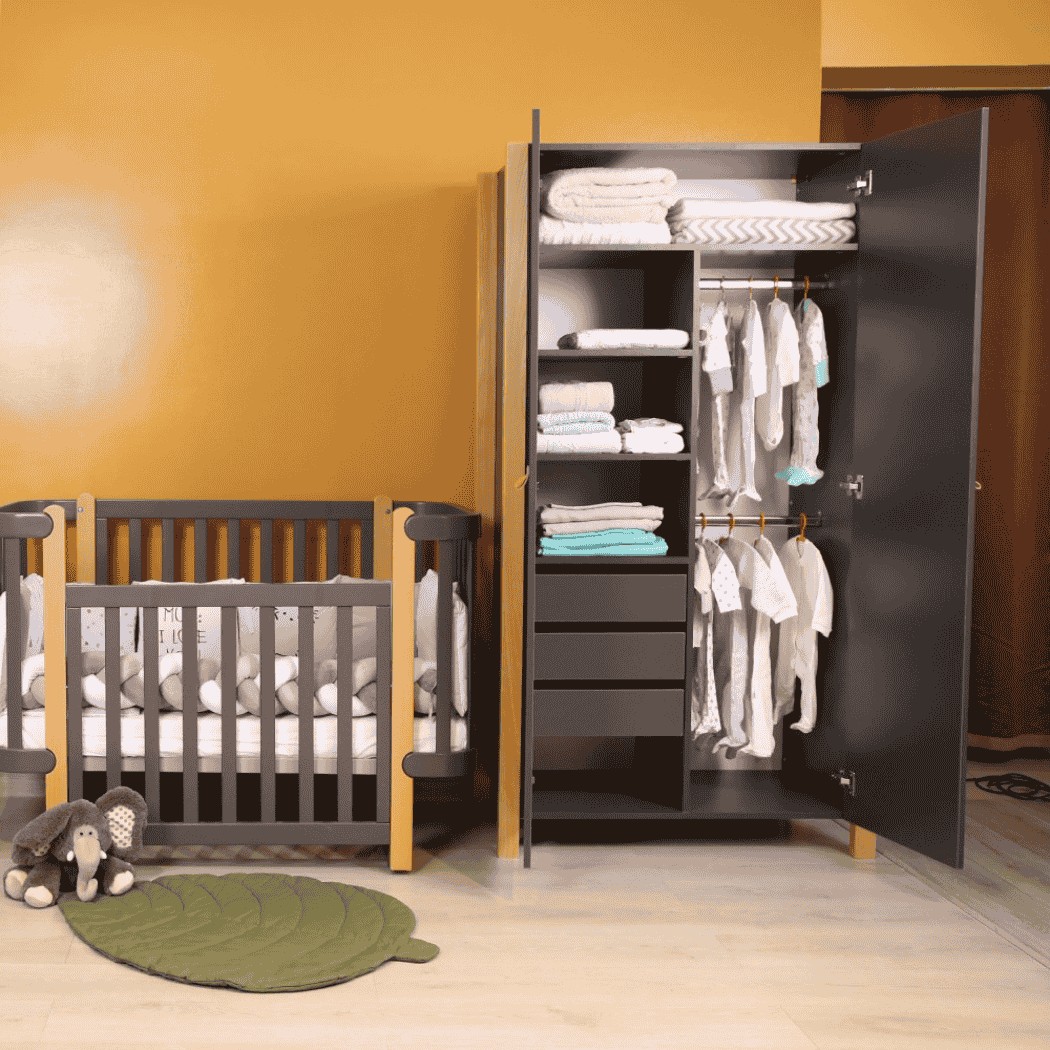 Dětska šatní skřín Zukko 960 Gekko Kids, Tmavě šedá / Přírodní buk